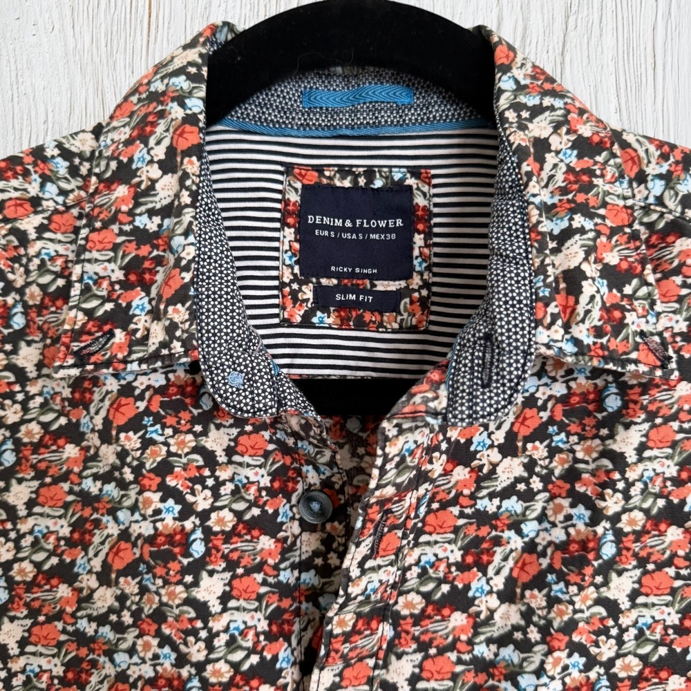 Denim & Flower Ricky Singh Shirt Sz S slim Multicolor Floral Hawaiian Button-Up